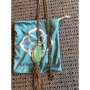 Kendra Scott pendant Rayne necklace in MINT GREEN!